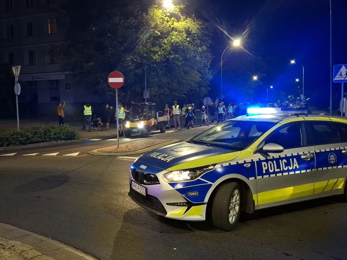 Policja zabezpieczała mecze, pikniki i potańcówki w powiecie stalowowolskim