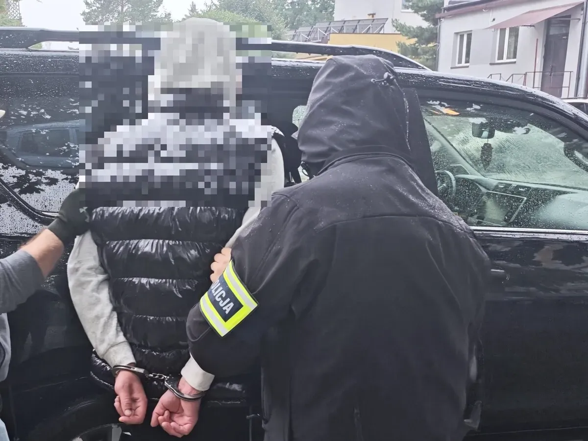 Kradzież rozbójnicza w Stalowej Woli: 32-latek objęty dozorem policji