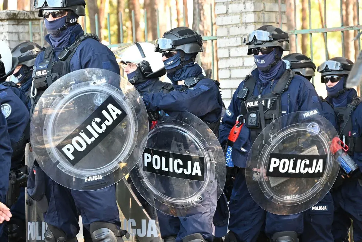 Mecz Stali z Resovią zabezpieczony przez policję bez incydentów