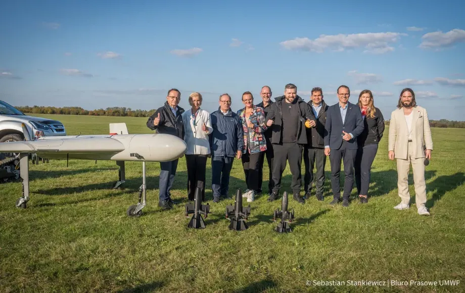 Carpathian Drone Summit 2026 w Stalowej Woli: hackathon i pokazy dronów