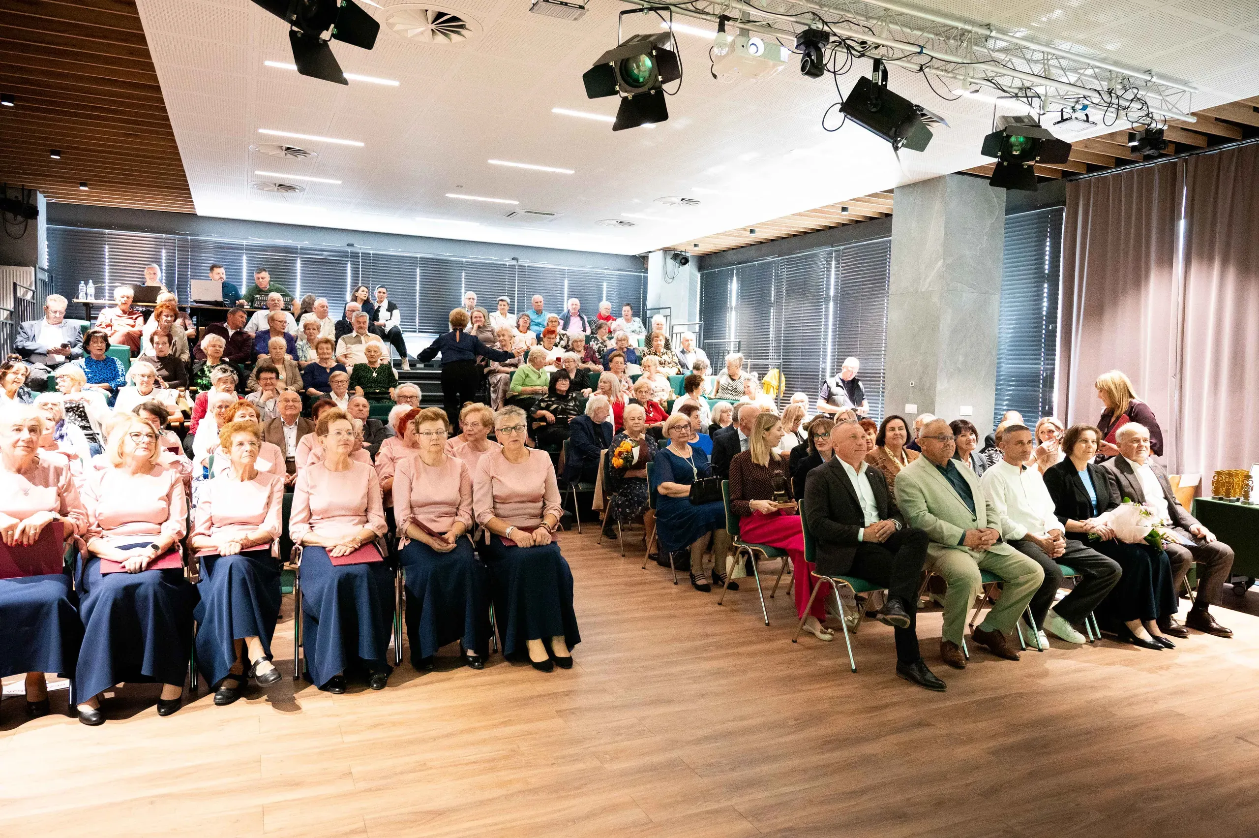 Stowarzyszenie „Uniwersyteckie Srebrne Lata” świętowało 15-lecie w Stalowej Woli
